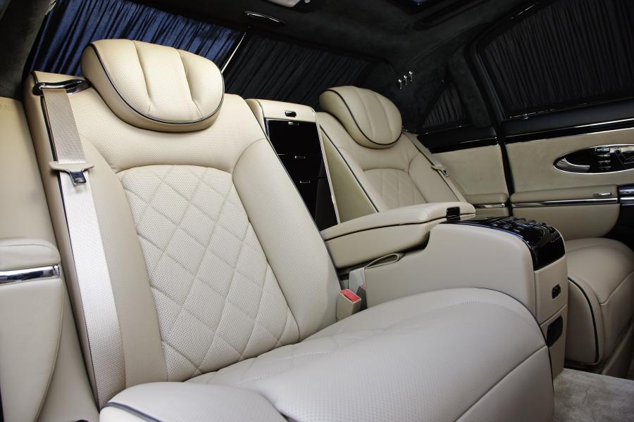 Интерьер Maybach 62 Zeppelin (V240) 2009 года  (фото 13 из 29)